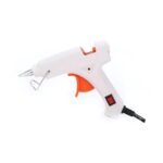 Pistolet à colle blanc.